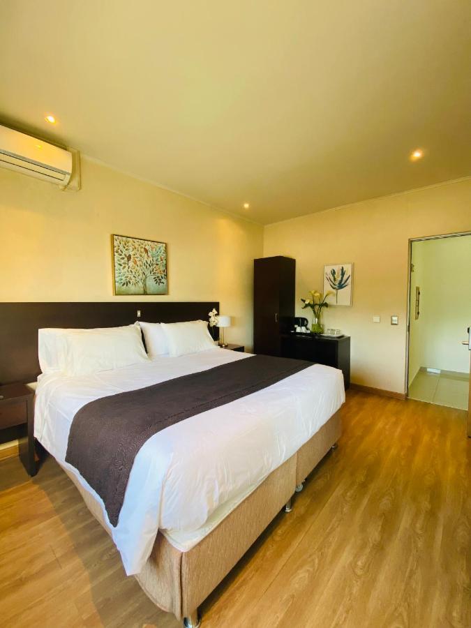 טלקה Hotel Plaza Cienfuegos מראה חיצוני תמונה