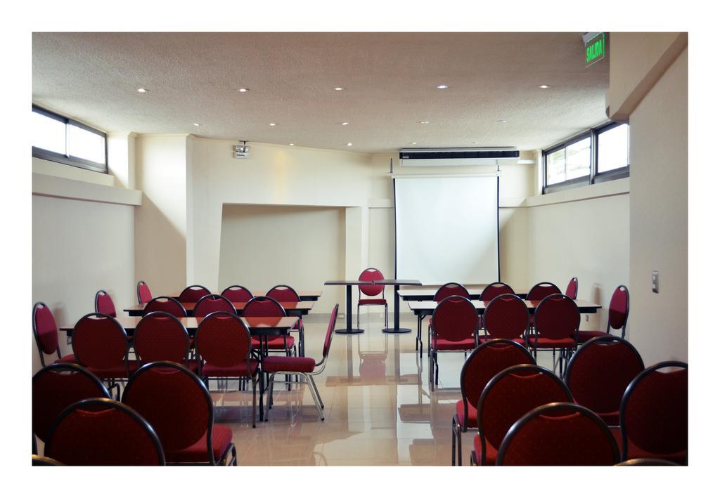 טלקה Hotel Plaza Cienfuegos מראה חיצוני תמונה