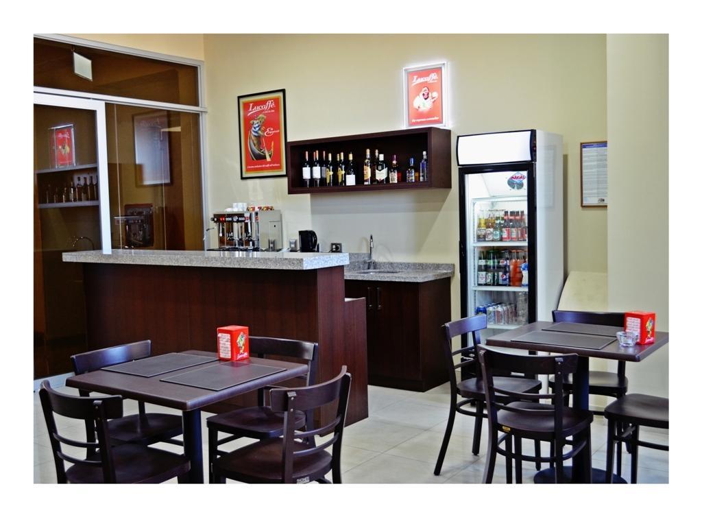 טלקה Hotel Plaza Cienfuegos מראה חיצוני תמונה