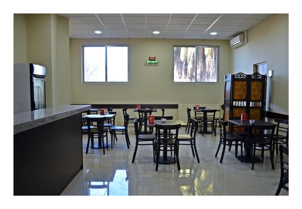טלקה Hotel Plaza Cienfuegos מראה חיצוני תמונה